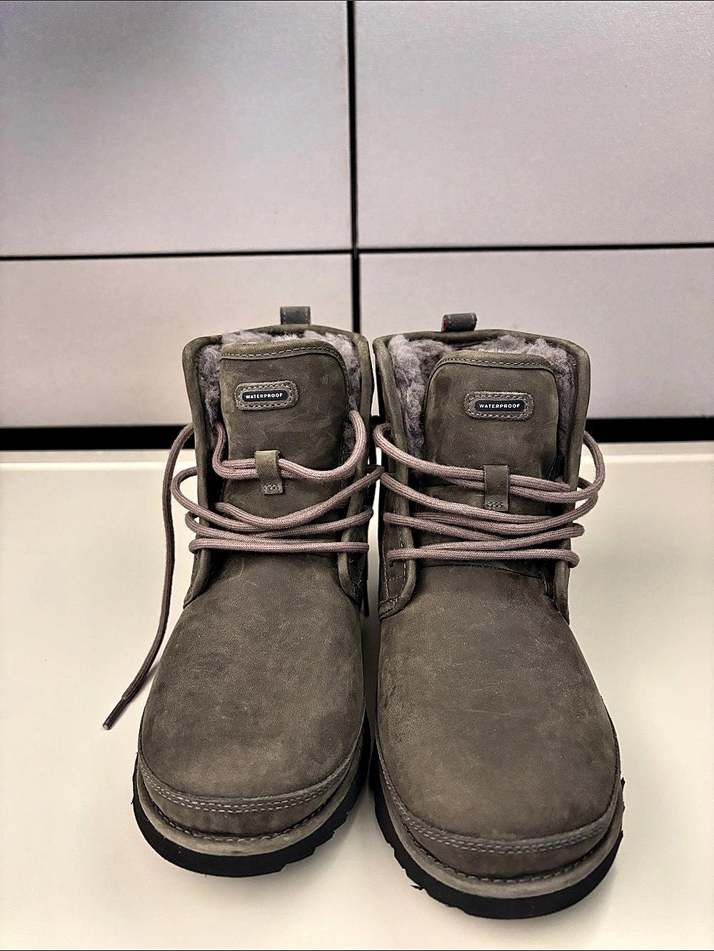 UGG Neumel Weather Hybrid Boots Brown US 7